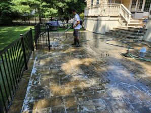 Pressure Washing in Brentwood, NY (5)