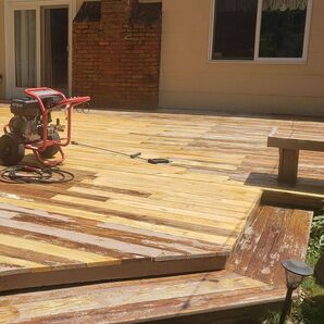 Deck Staining Service in Huntington Station, NY (1)